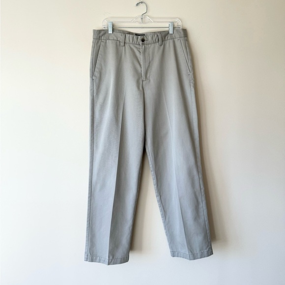 Dockers Relaxed Fit Flat Front No Wrinkle Twill Tan Khakis Pants Sz 34 x 31 - Picture 1 of 7